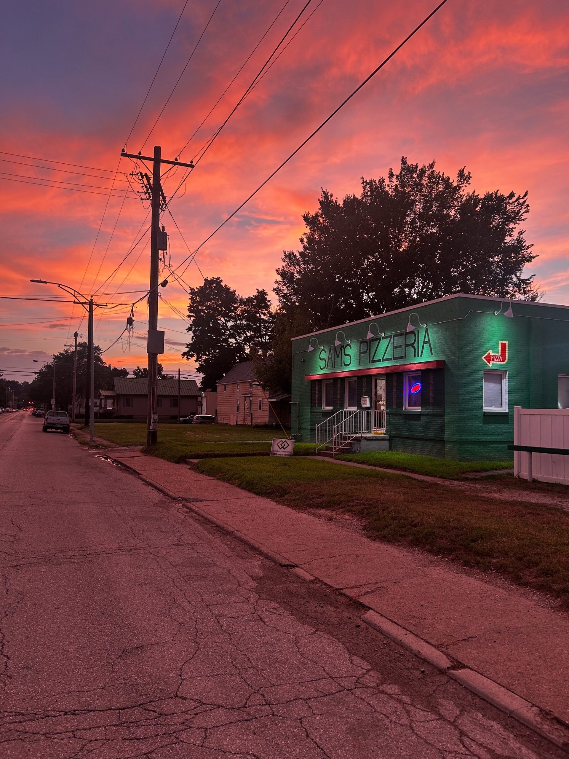 Evansville's west-side pizzeria